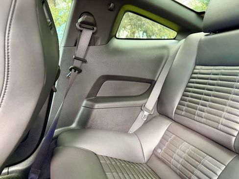 Used 2012 Ford Mustang Shelby GT500 w/ SVT Performance Pkg image 39