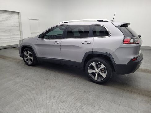 Used 2019 Jeep Cherokee Limited FWD image 3