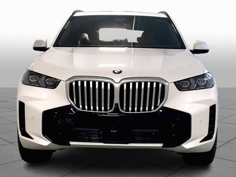 New 2026 BMW X5 xDrive40i w/ M Sport Package image 3