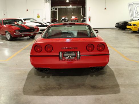 Used 1990 Chevrolet Corvette Coupe image 10