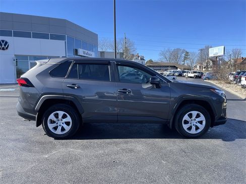 Used 2024 Toyota RAV4 LE image 4