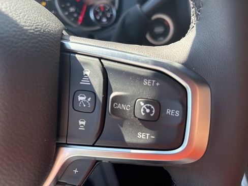 New 2026 RAM 2500 Big Horn AWD/4WD image 26