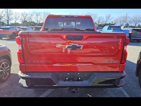 Used 2026 Chevrolet Silverado 1500 ZR2 image 6