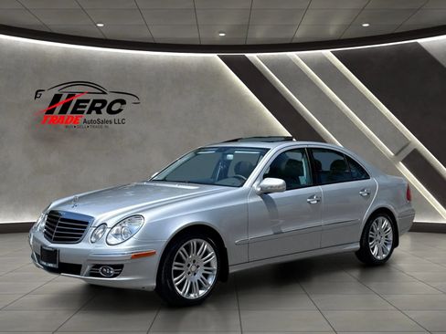 Used 2008 Mercedes-Benz E 350 Sedan image 8