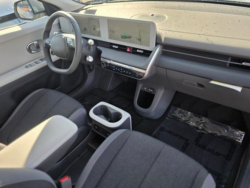 Certified 2024 Hyundai Ioniq 5 SEL image 9