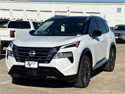 New 2026 Nissan Rogue Platinum w/ Tech Package image 4