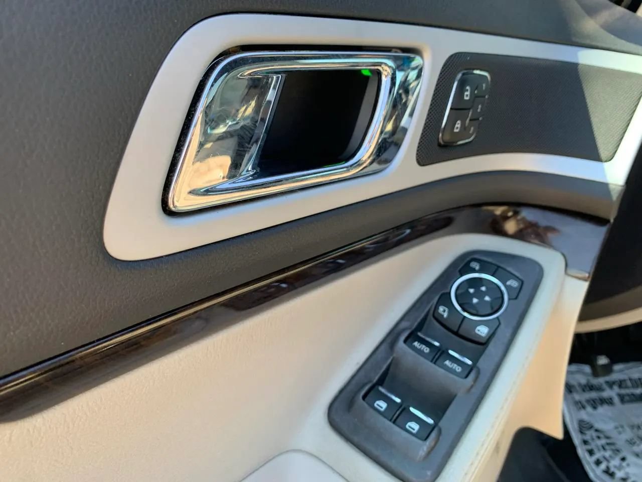 Used 2013 Ford Explorer Limited AWD/4WD image 19