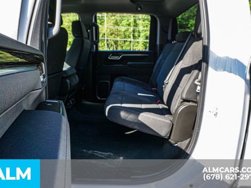 Used 2025 Chevrolet Silverado 2500 LT w/ Convenience Package AWD/4WD image 21