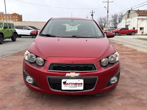 Used 2014 Chevrolet Sonic LT w/ Fun and Sun Package image 2