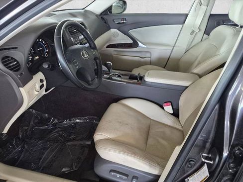 Used 2010 Lexus IS 250 RWD image 15