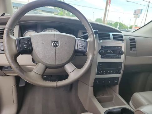 Used 2007 Dodge Durango Limited RWD image 6