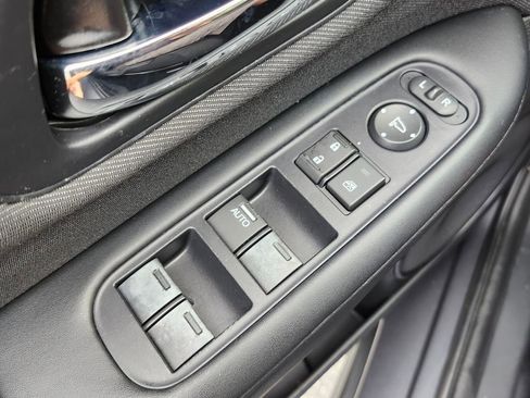 Certified 2019 Honda HR-V LX image 28