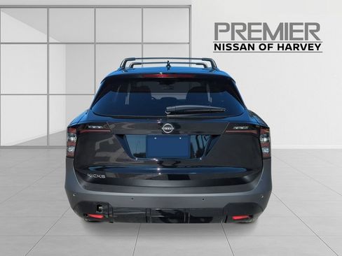 New 2026 Nissan Kicks SV w/ SV Premium Package image 4