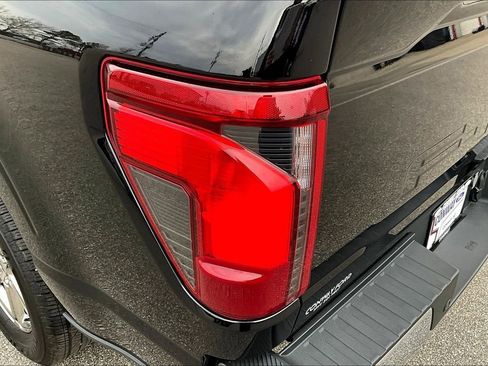 Used 2024 Ford F150 XLT w/ Tow/Haul Package image 25