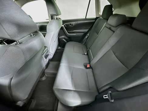 Used 2021 Toyota RAV4 LE FWD image 26