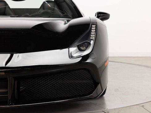 Certified 2017 Ferrari 488 Spider RWD image 28