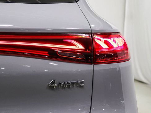 Certified 2023 Mercedes-Benz EQS 580 4MATIC SUV image 11