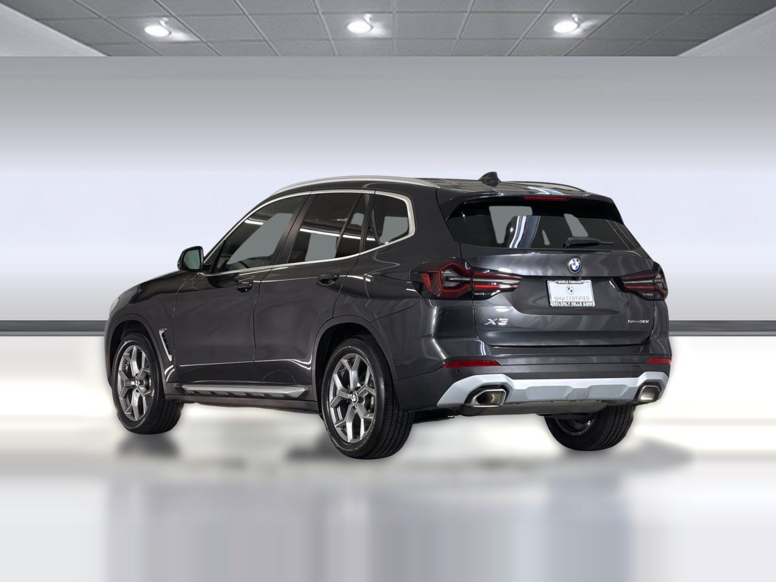 Certified 2024 BMW X3 sDrive30i w/ Convenience Package RWD image 3