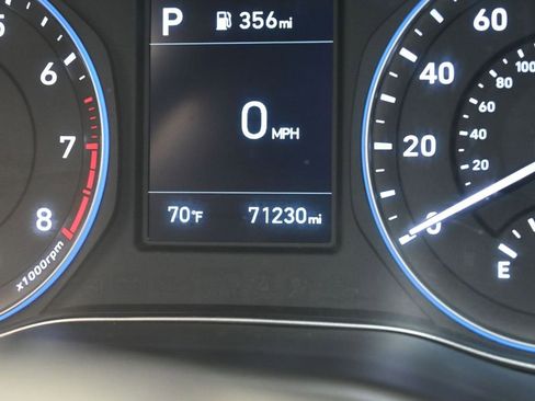 Used 2021 Hyundai Kona SE image 29