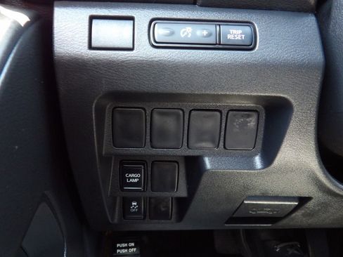 Used 2022 Nissan Frontier S image 19