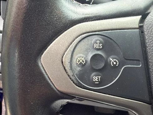 Used 2016 Chevrolet Colorado Z71 AWD/4WD image 17