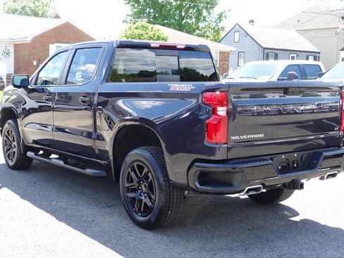 Used 2022 Chevrolet Silverado 1500 LT Trail Boss w/ LT Trail Boss Premium Package AWD/4WD image 3