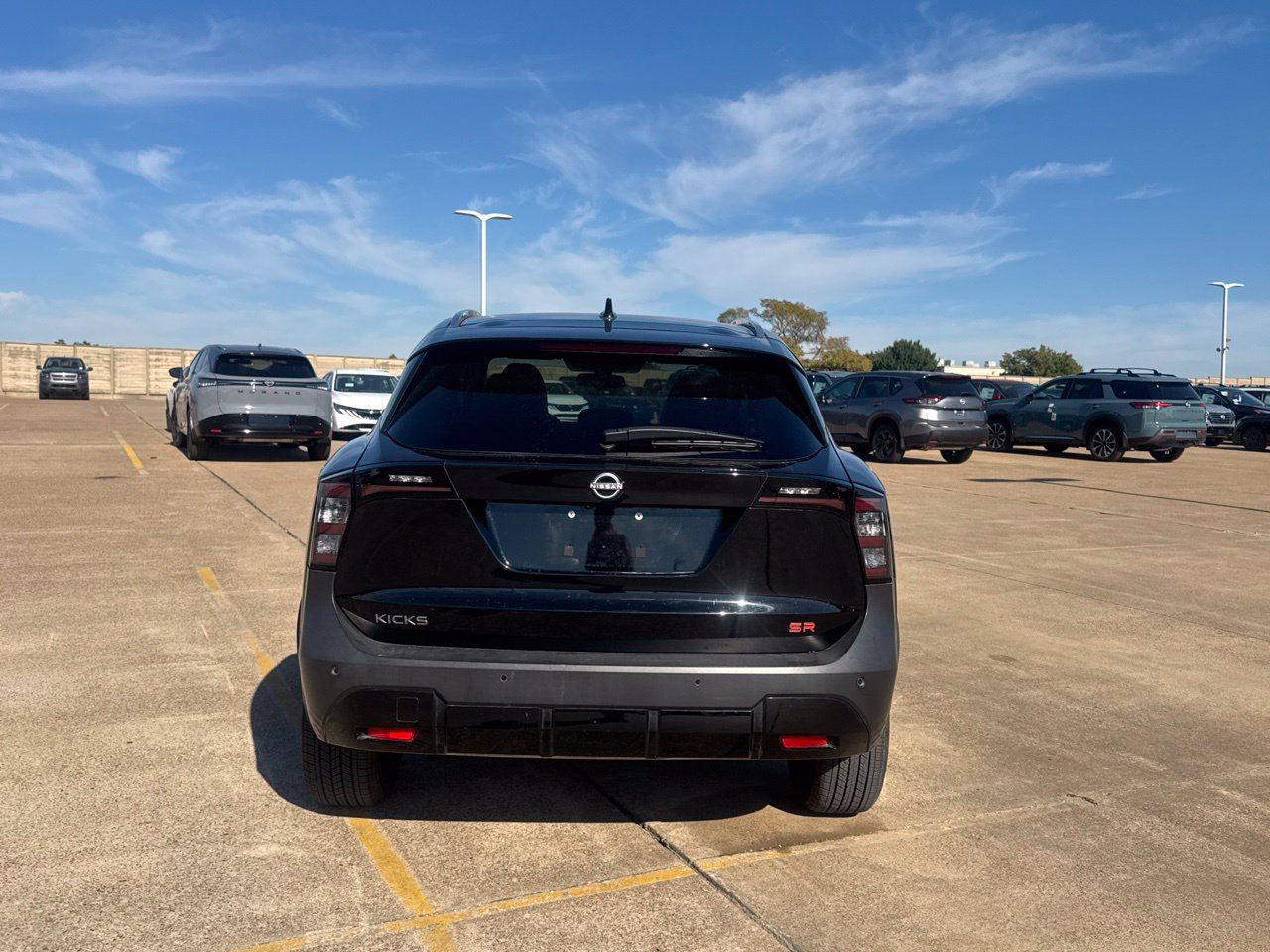 Certified 2026 Nissan Kicks SR FWD image 20