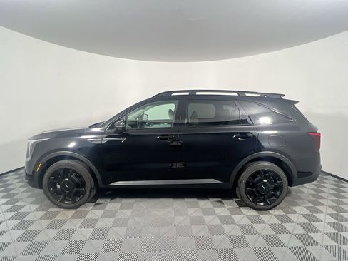 Certified 2025 Kia Sorento SX image 8