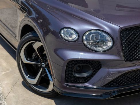 Certified 2023 Bentley Bentayga AWD/4WD image 7