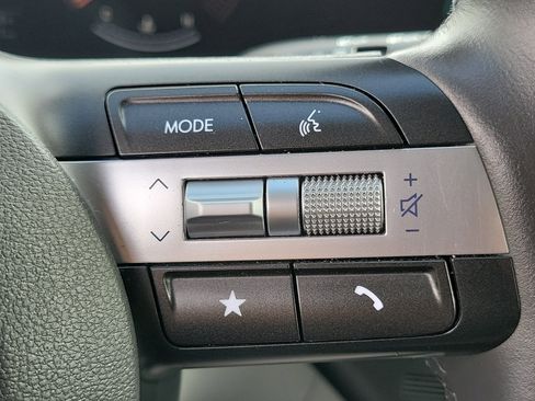 Certified 2024 Hyundai Kona SEL image 9