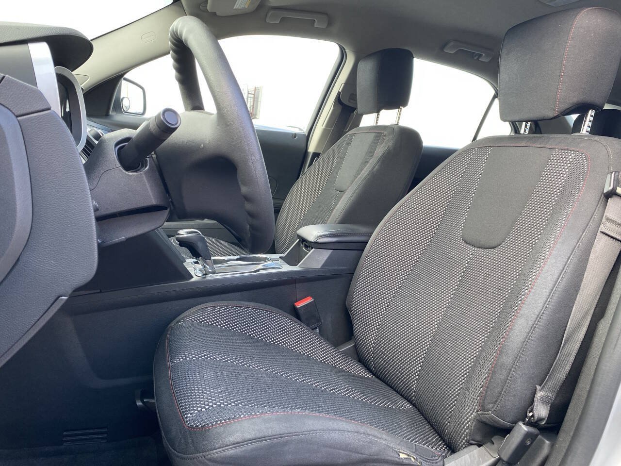 Used 2016 Chevrolet Equinox LS AWD/4WD image 12