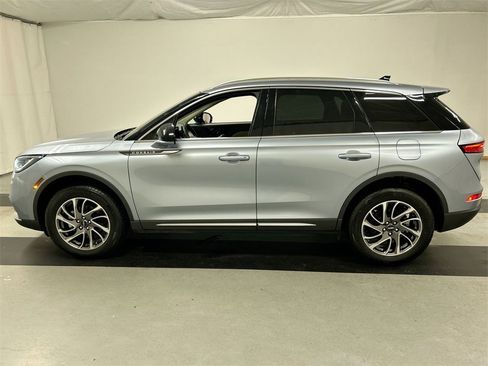 Used 2022 Lincoln Corsair AWD w/ Equipment Group 101A image 6