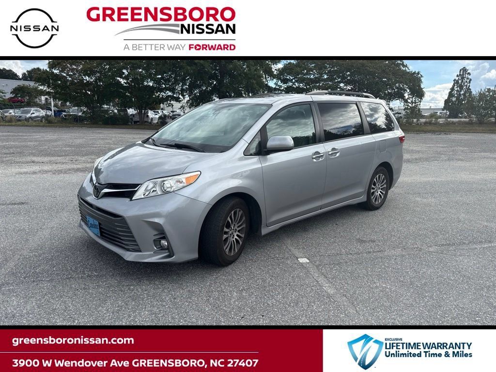 Used 2018 Toyota Sienna XLE Premium FWD 360° Tour