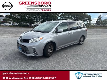 Used 2018 Toyota Sienna XLE Premium