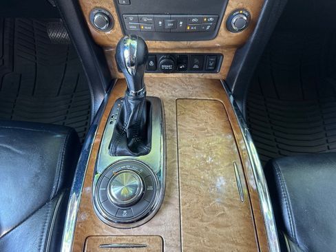 Used 2014 INFINITI QX80 4WD w/ Theater Package image 24