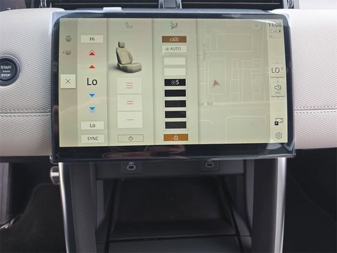 New 2026 Land Rover Discovery Sport Landmark image 24