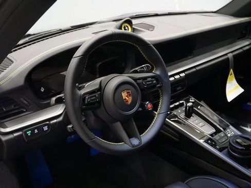 New 2026 Porsche 911 Carrera 4S image 4