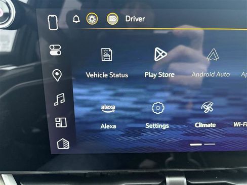 Used 2025 Chevrolet Equinox LT w/ Convenience Package II image 15