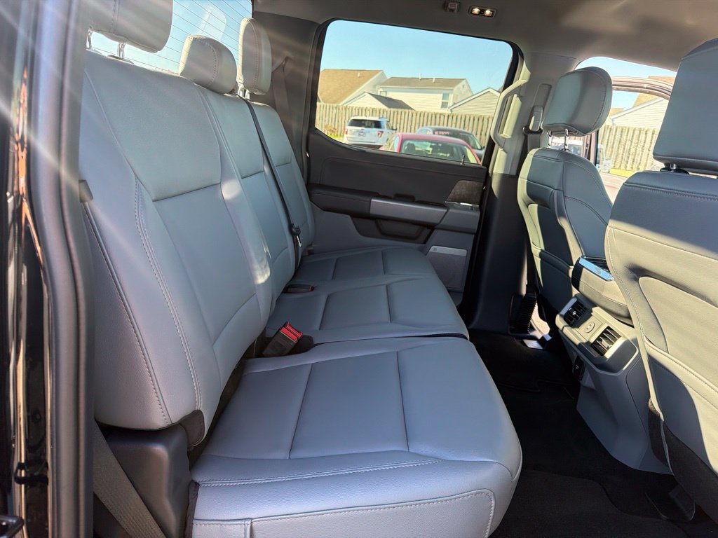 Used 2025 Ford F150 Lightning Flash AWD/4WD image 49