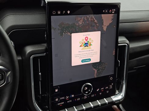 Used 2025 GMC Yukon XL Denali RWD image 22