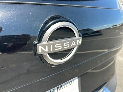 Used 2023 Nissan Rogue SL w/ SL Premium Package FWD image 1