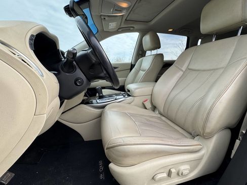 Used 2015 INFINITI QX60 AWD w/ Premium Plus Package image 10