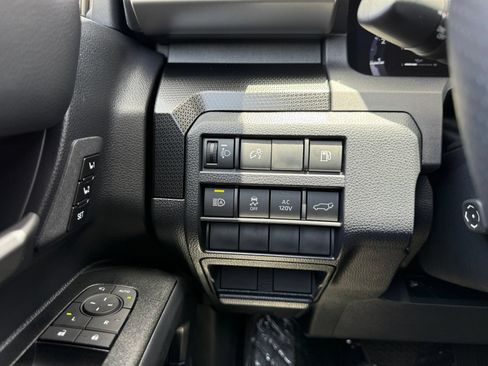 Used 2026 Toyota 4Runner Limited AWD/4WD image 28