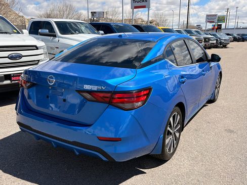 Used 2021 Nissan Sentra SV w/ SV Premium Package FWD image 5