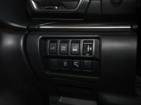 Used 2023 Subaru Forester Premium AWD/4WD image 25