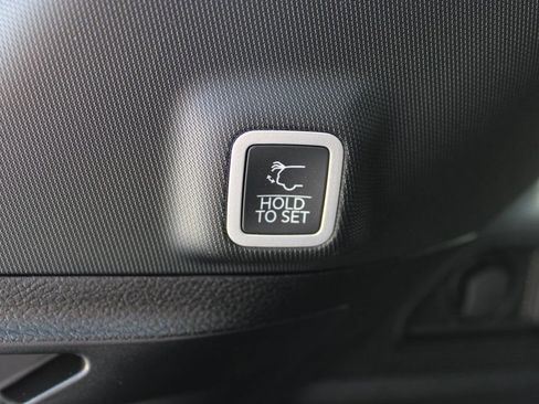 New 2025 Jeep Grand Cherokee Limited w/ Luxury Tech Group II image 45