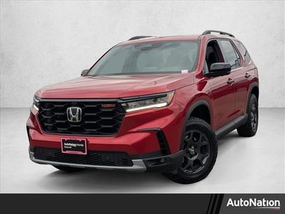 New 2025 Honda Pilot TrailSport