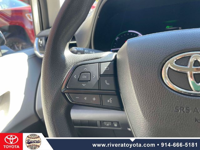 Certified 2024 Toyota Sienna LE AWD/4WD image 22