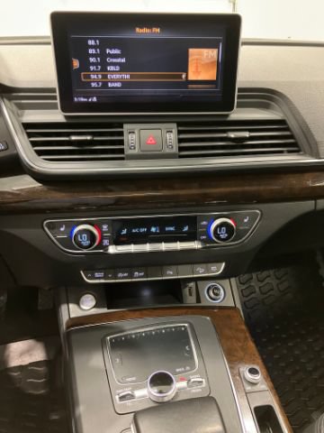 Used 2018 Audi Q5 2.0T Premium Plus w/ Premium Plus Package AWD/4WD image 47