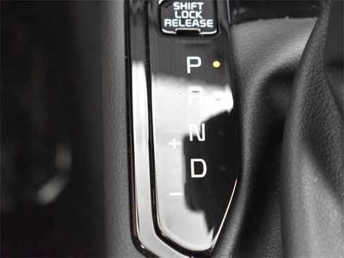 Certified 2025 Kia K5 GT-Line image 21